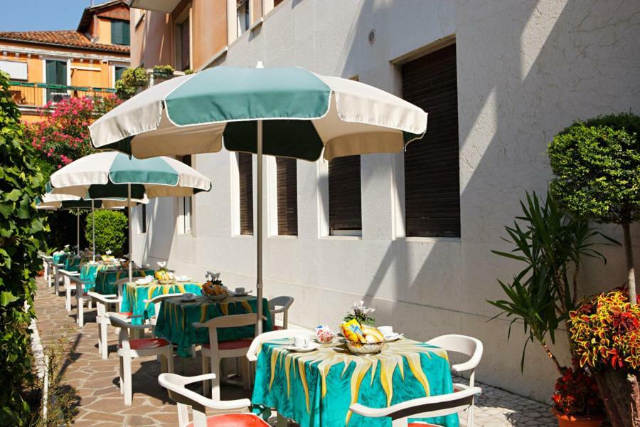 ונציה Hotel Santa Lucia מראה חיצוני תמונה